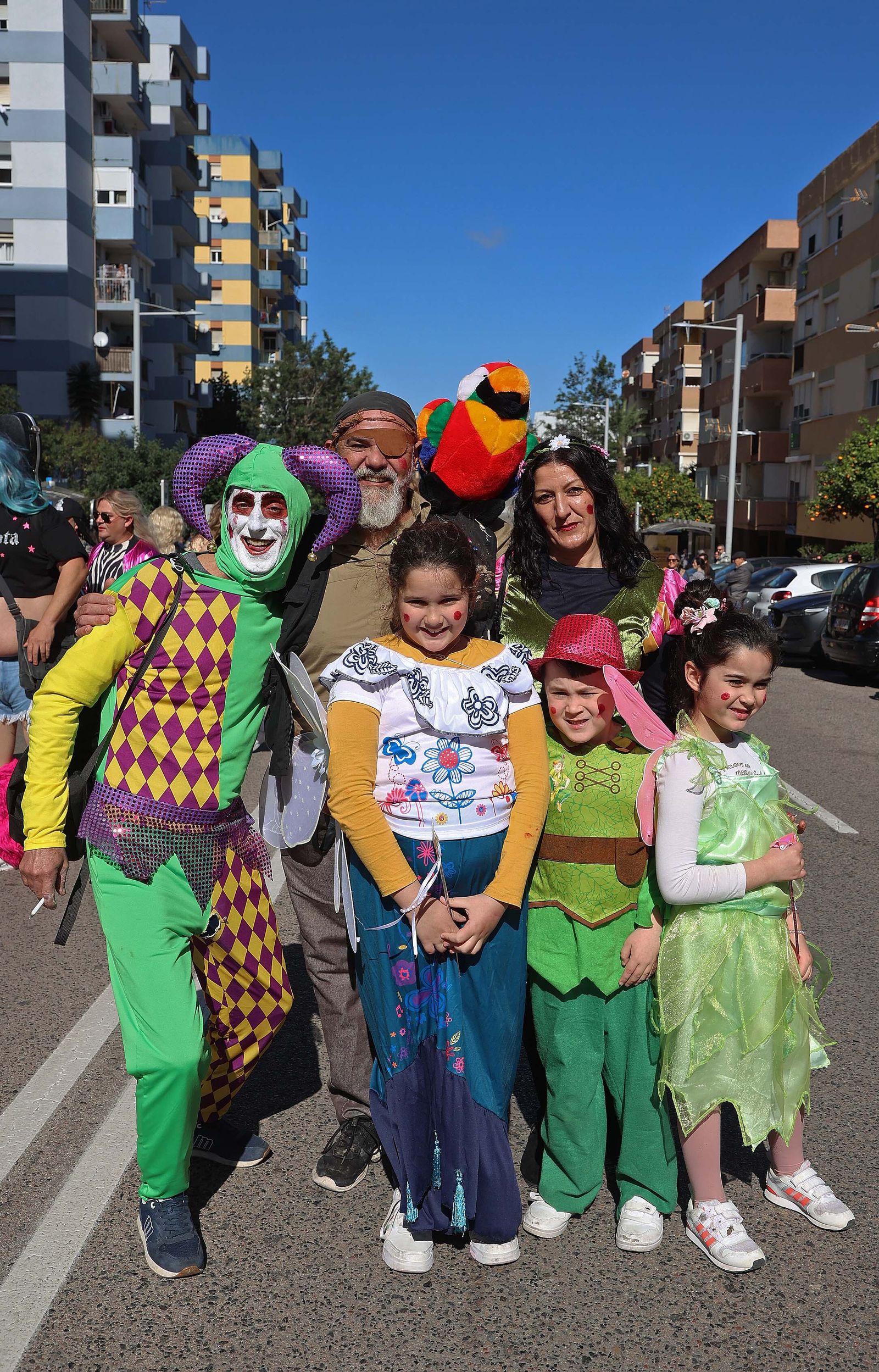 La cabalgata de agrupaciones del Carnaval de Algeciras, en imágenes