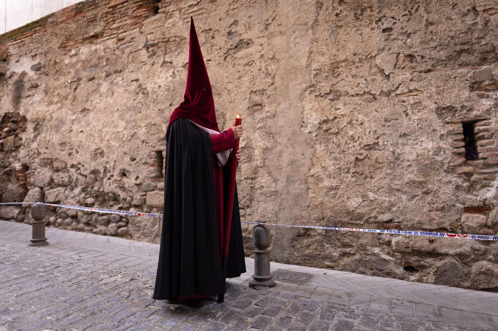Las mejores fotografías de la Hermandad de los Favores en la Cuesta de Aixa 2025