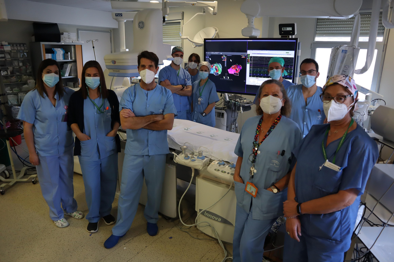Parte del equipo de la Unidad de Arritmias del Hospital Virgen de las Nieves de Granada.