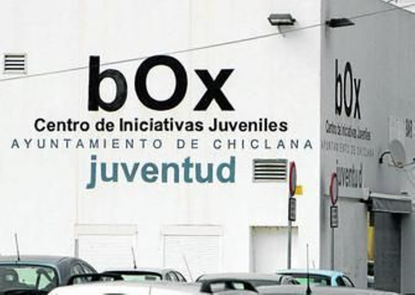 Fachada de las instalaciones del centro juvenil situado en Urbisur.