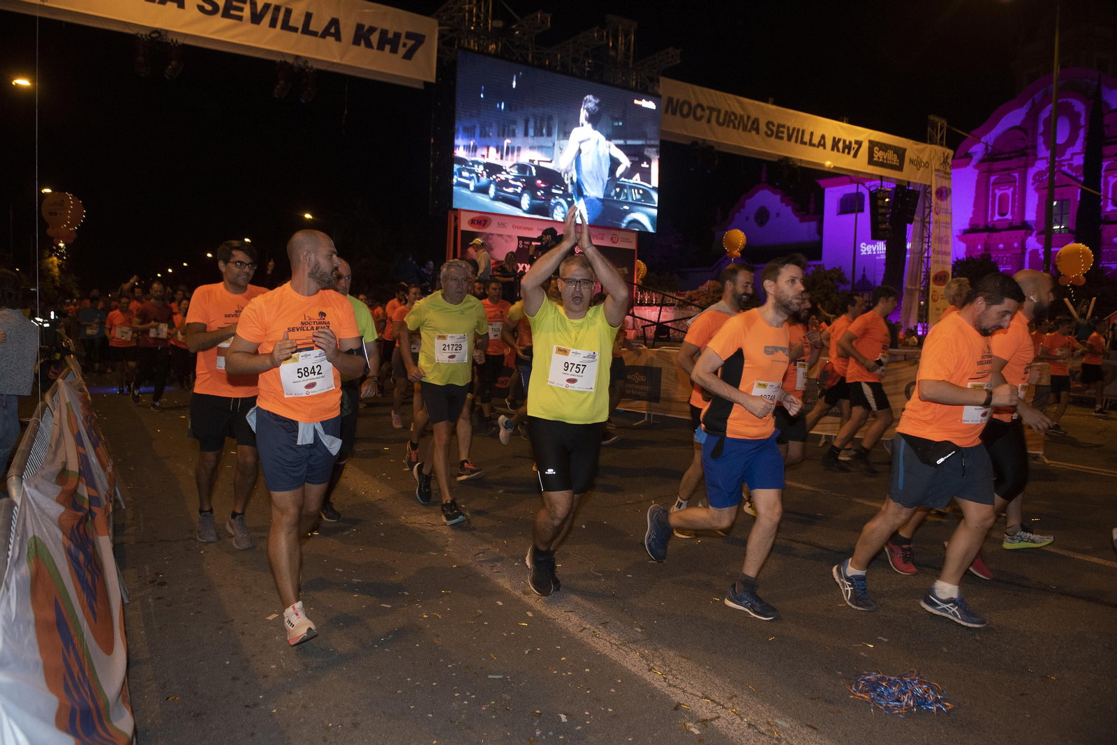 Búscate en la Carrera Nocturna 6