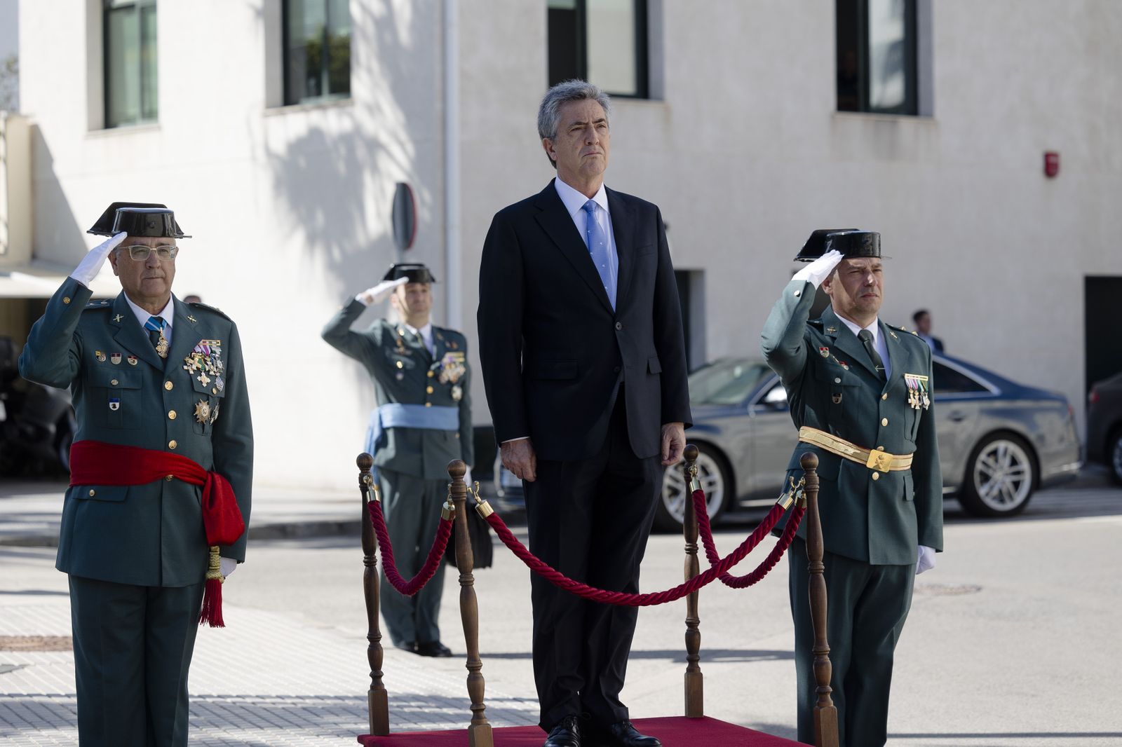 Toma de posesión del coronel Luis Martín Velasco como jefe de la Comandancia de la Guardia Civil  de Cádiz