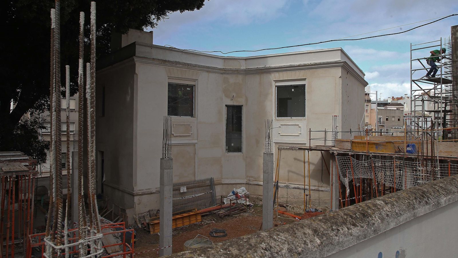 Aspecto actual del edificio, que debería abrir al público antes del 31 de diciembre de 2023.