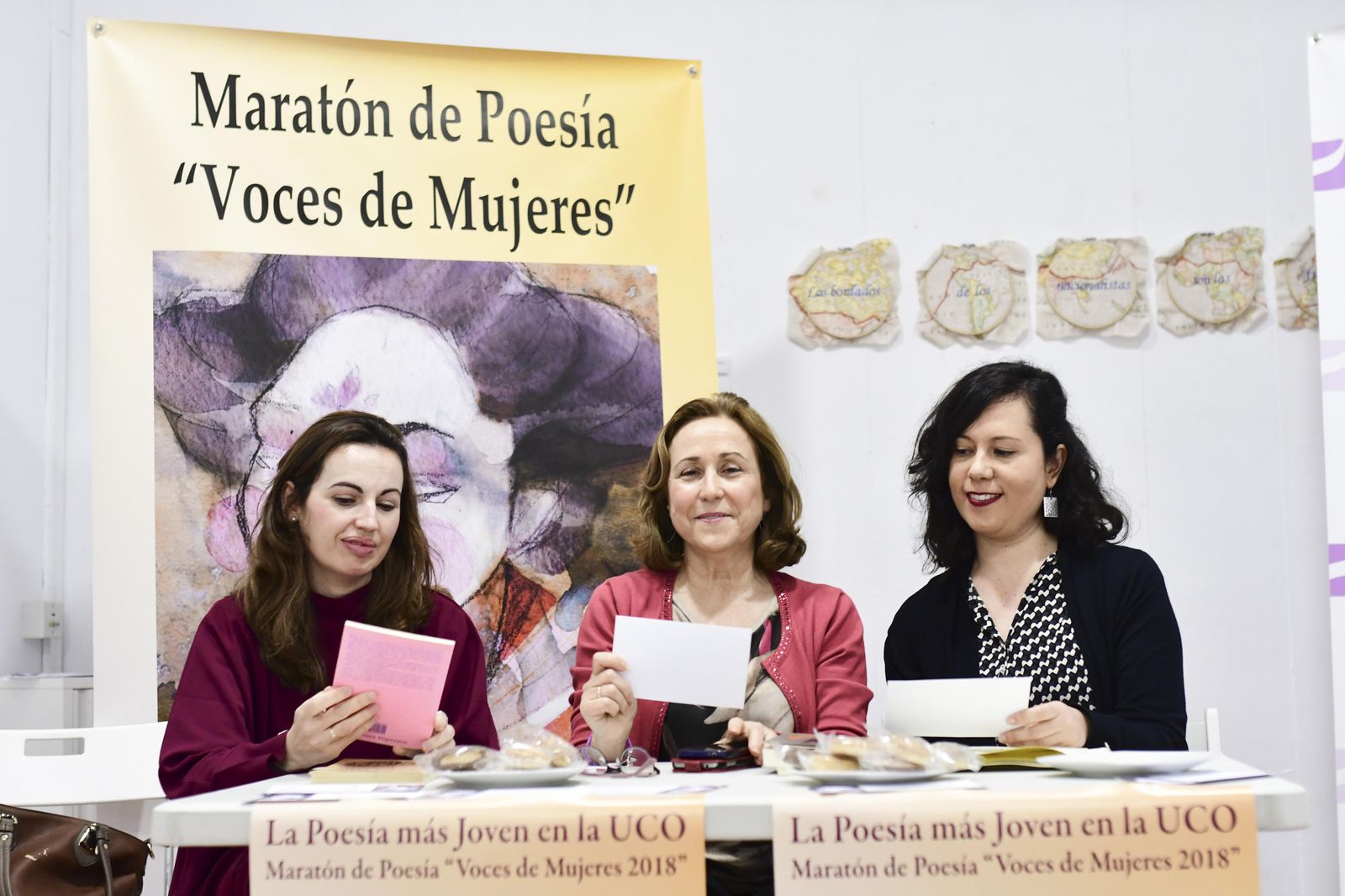 Participantes en una edición pasada de la Maratón de Poesía 'Voces de mujeres'.