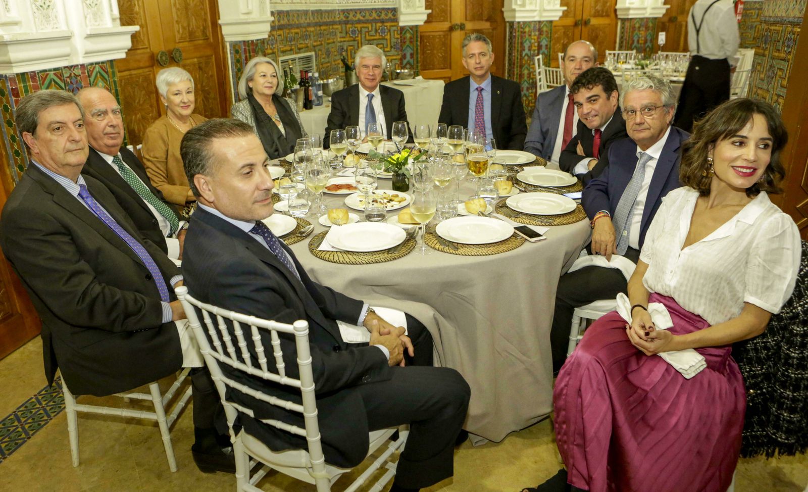 Ignacio Muñoz, José María Rueda, José Luis Rodríguez, Águeda Alonso, Encarnación Carrión, Carlos Carrasco, Juan Manuel Nieblas, Jesús Muñoz, Carlos León, Obdulio Rodríguez e Isabel Aguilar.