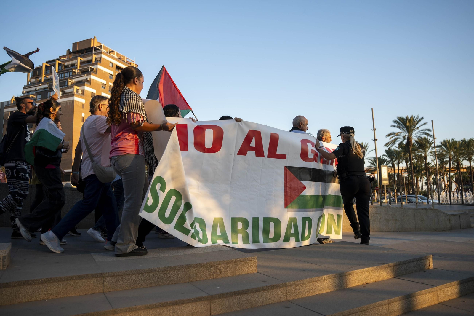 Manifestación convocada por la Plataforma Almería por Palestina