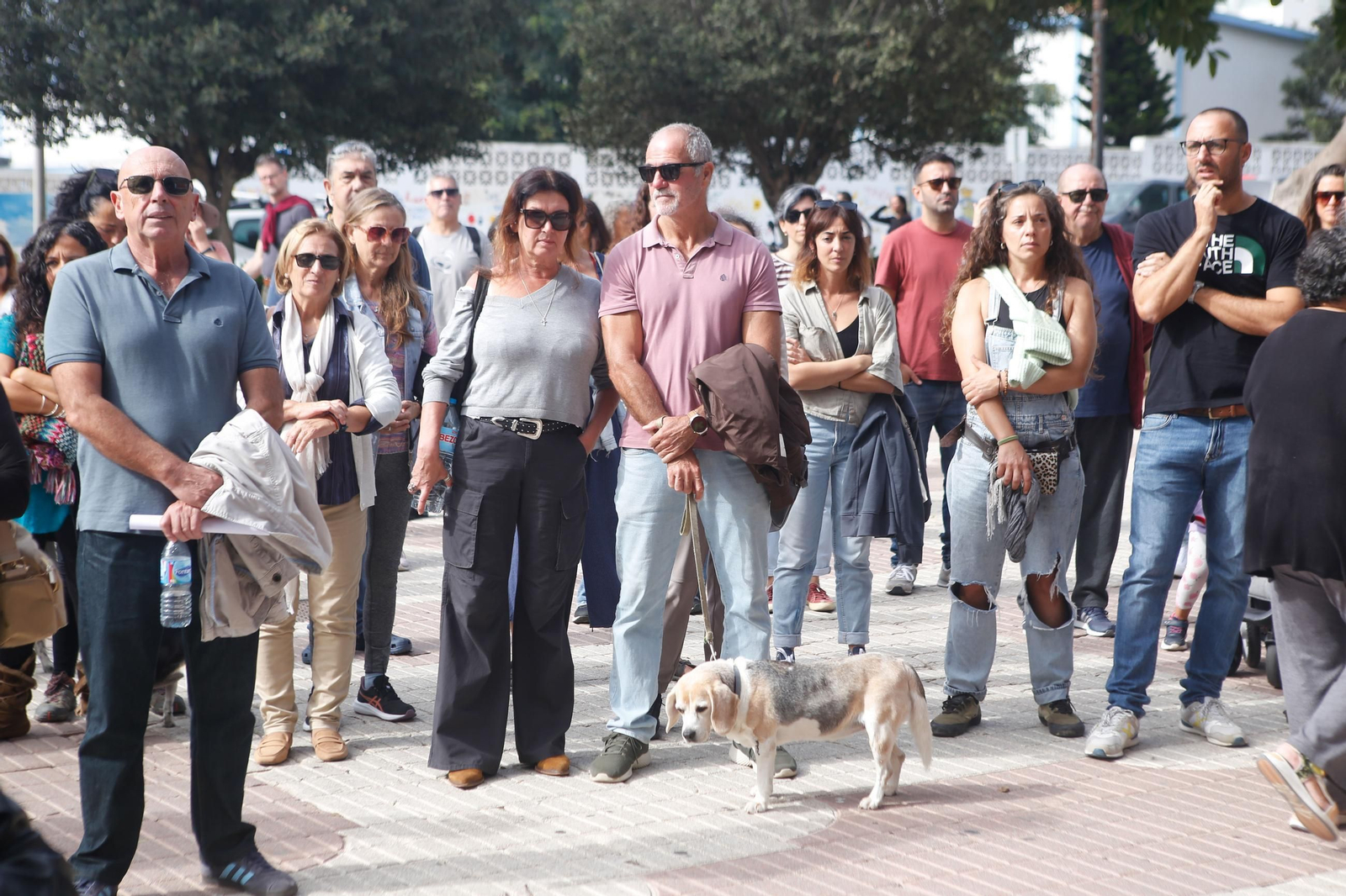 La manifestación por el derecho a una vivienda digna en Tarifa, en imágenes