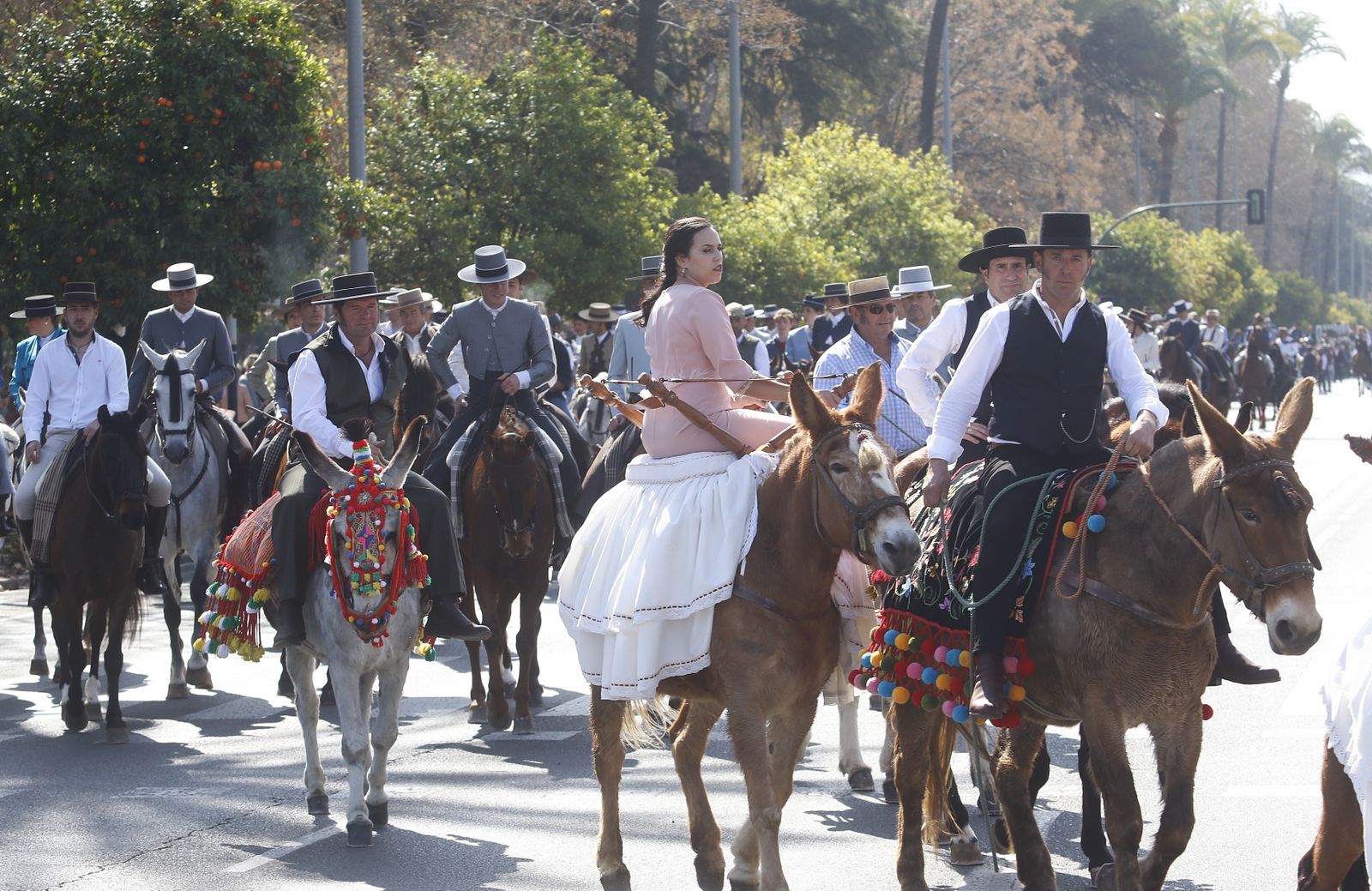 La marcha hípica en Córdoba por el 28-F, en fotografias.