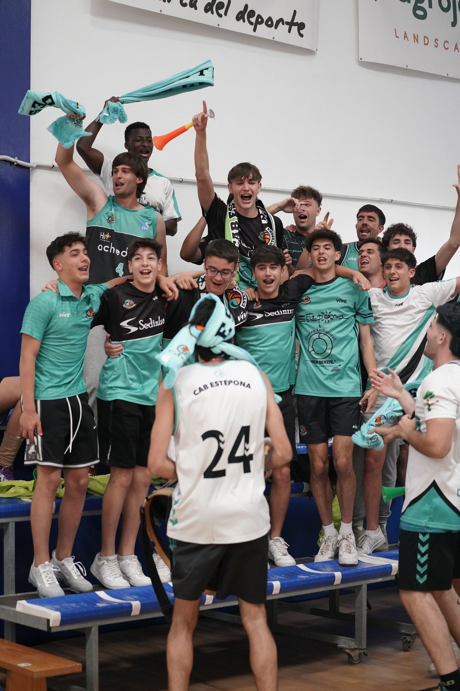 Ambientazo en Estepona para la Final Four de ascenso a Liga Femenina