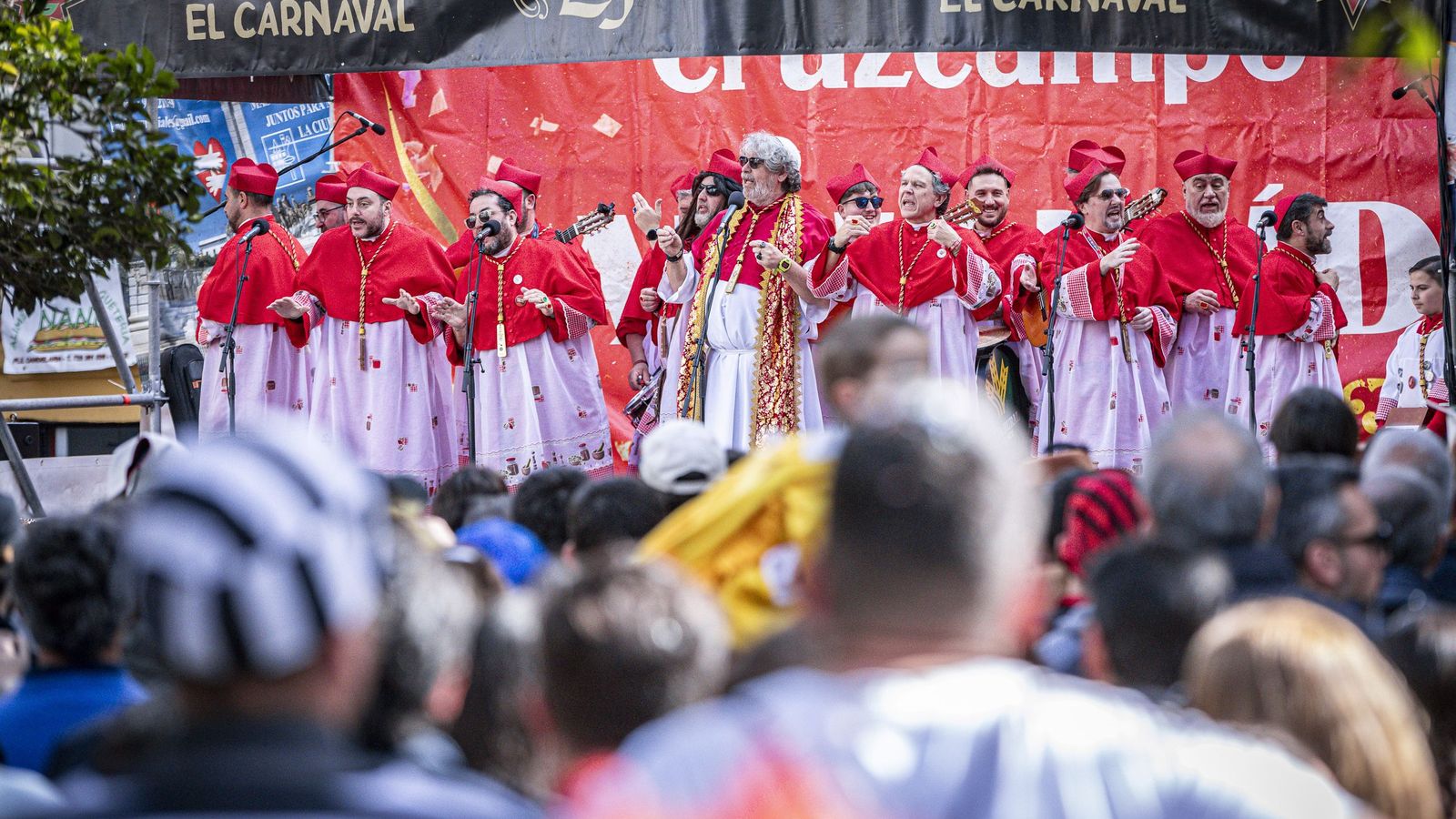 La chirigota 'Los que van a coger papas'