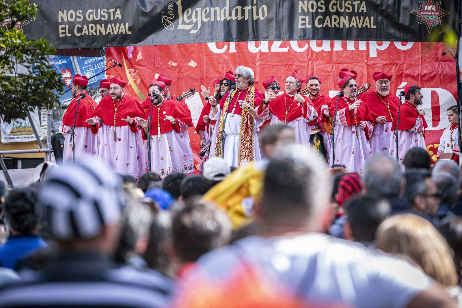 Las mejores imágenes del lunes de Carnaval de Cádiz 2026