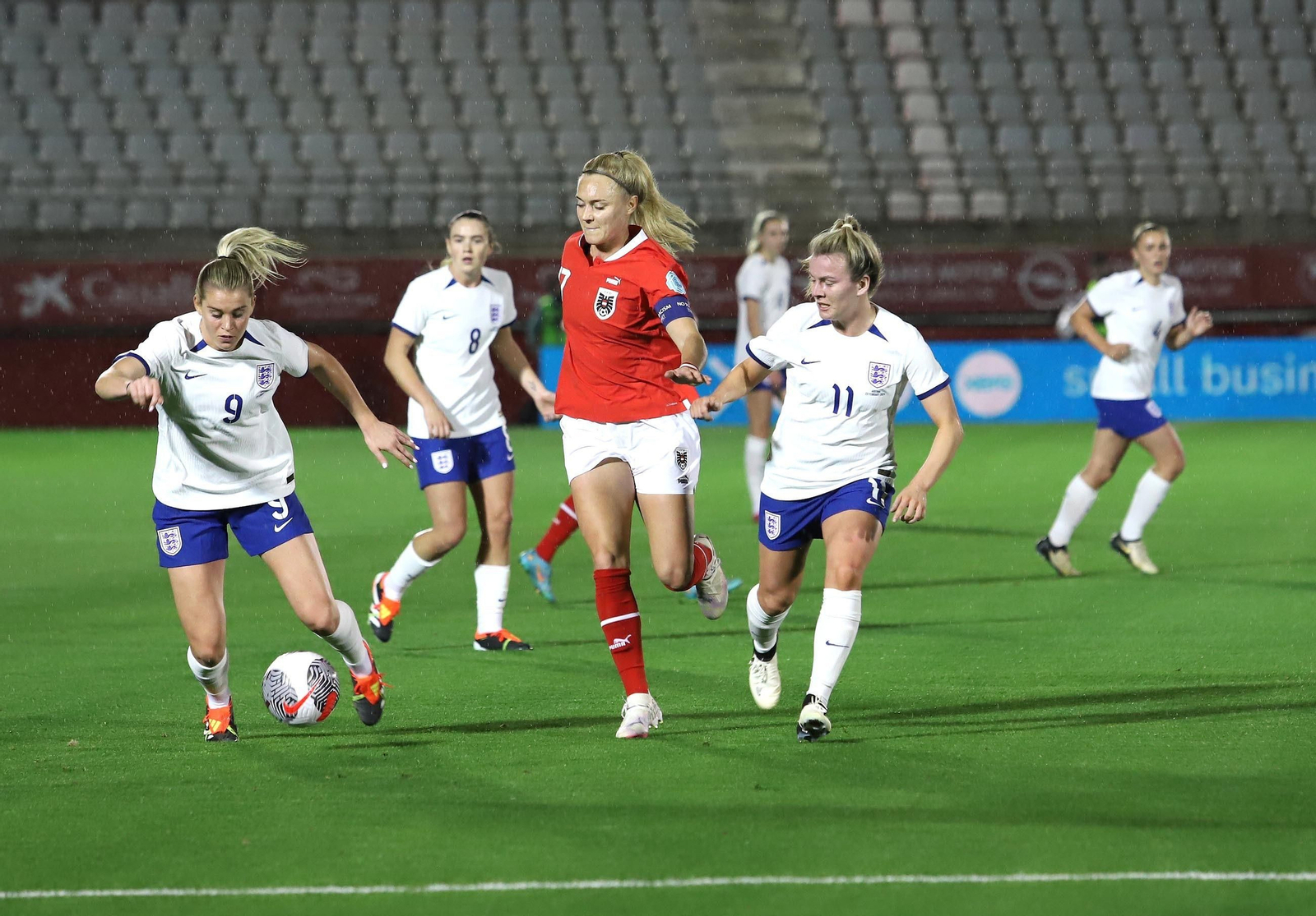 LAS FOTOS DEL AMISTOSO INGLATERRA-AUSTRIA FEMENINO EN ALGECIRAS