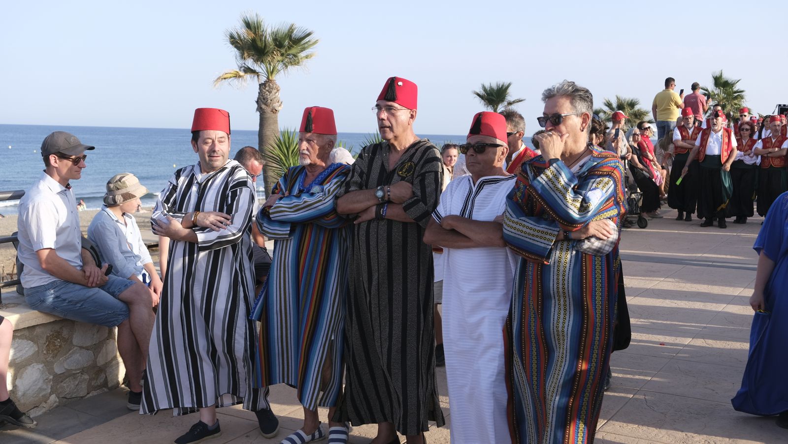Imágenes de la carrera de cintas a caballo en las Fiestas de Moros y Cristianos de Mojácar