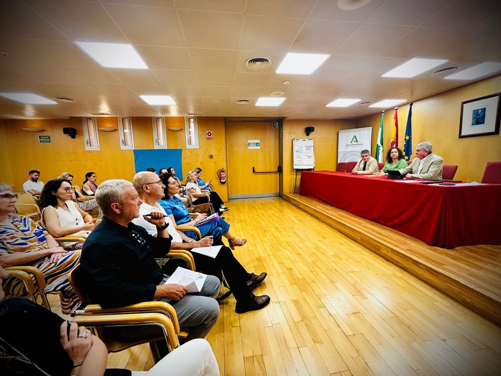Presentación de la iniciativa a la sociedad almeriense.