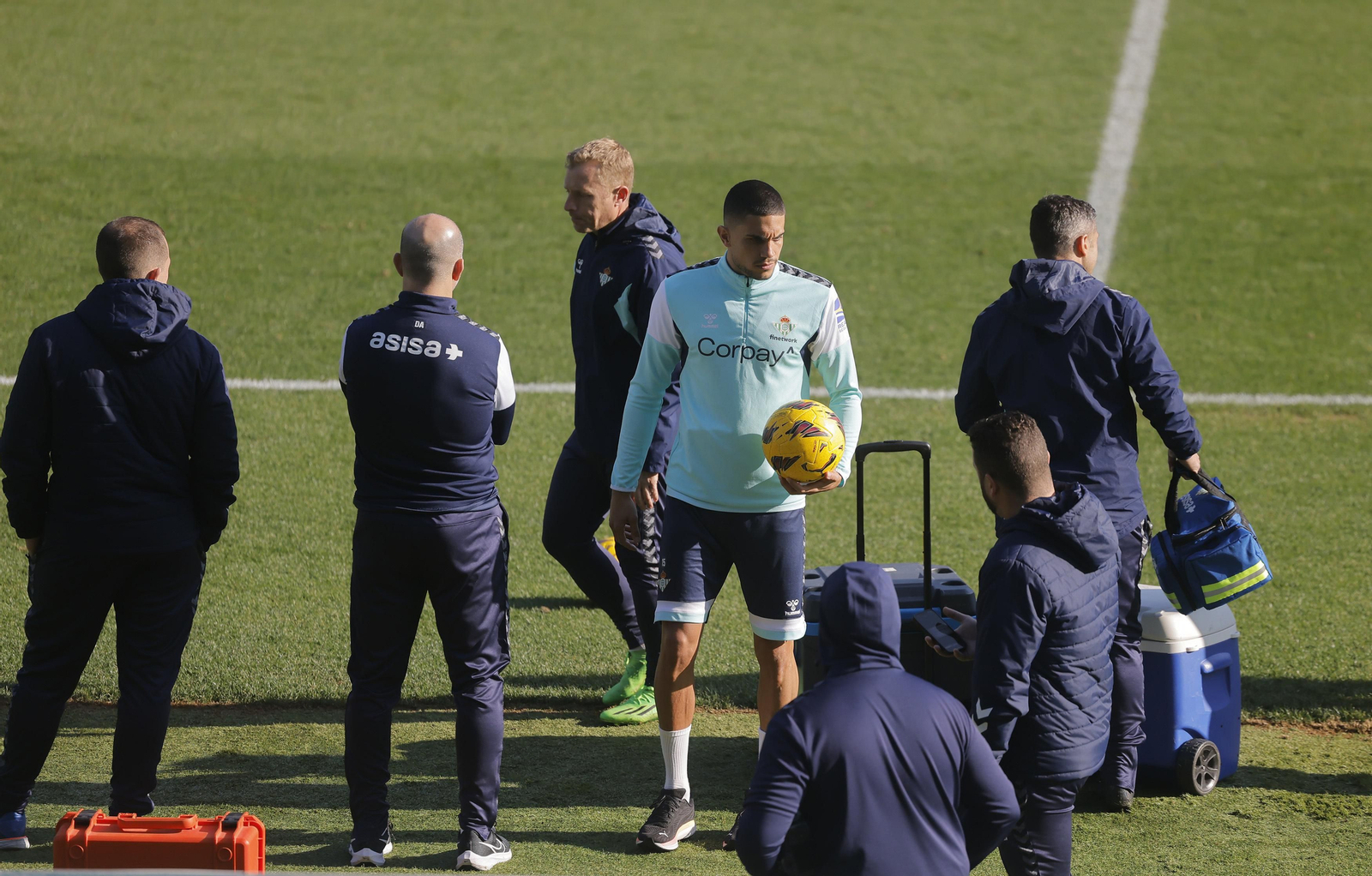 El entrenamiento del Betis a puerta abierta, todas las fotos