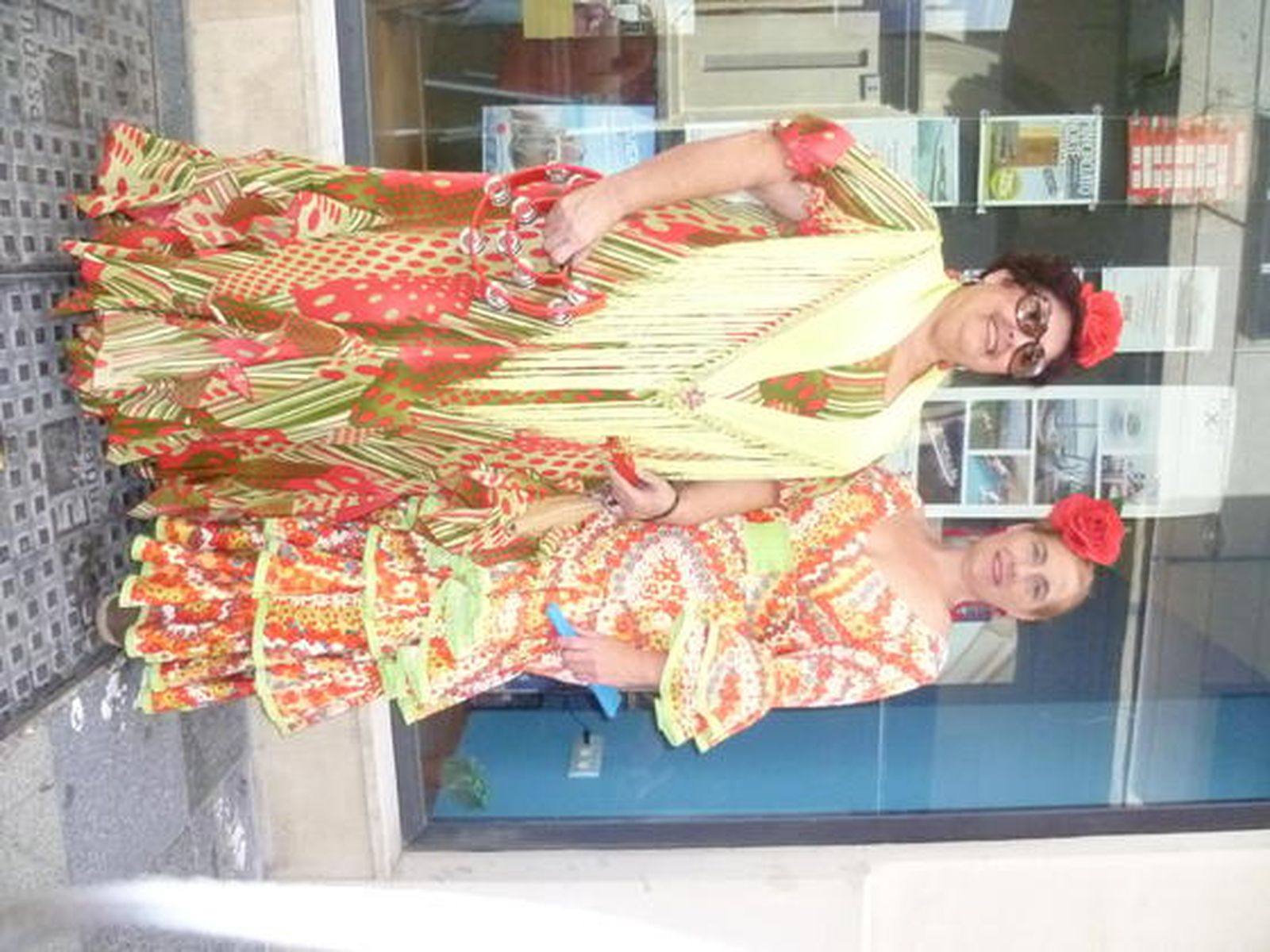 Hora de barrer la fiesta 

Foto: Lorena Avilés