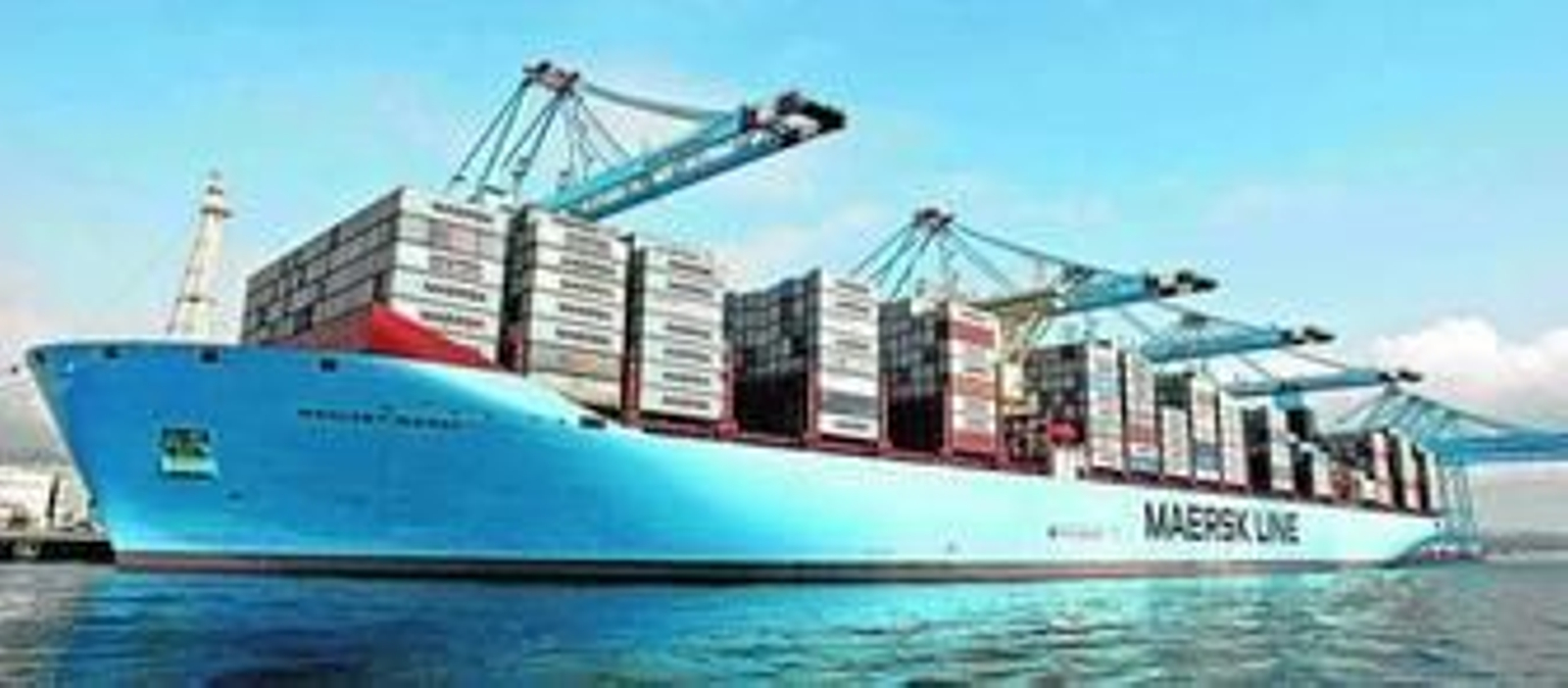 El portacontenedores Triple-E 'Magleby Maersk', en el puerto de Algeciras.
