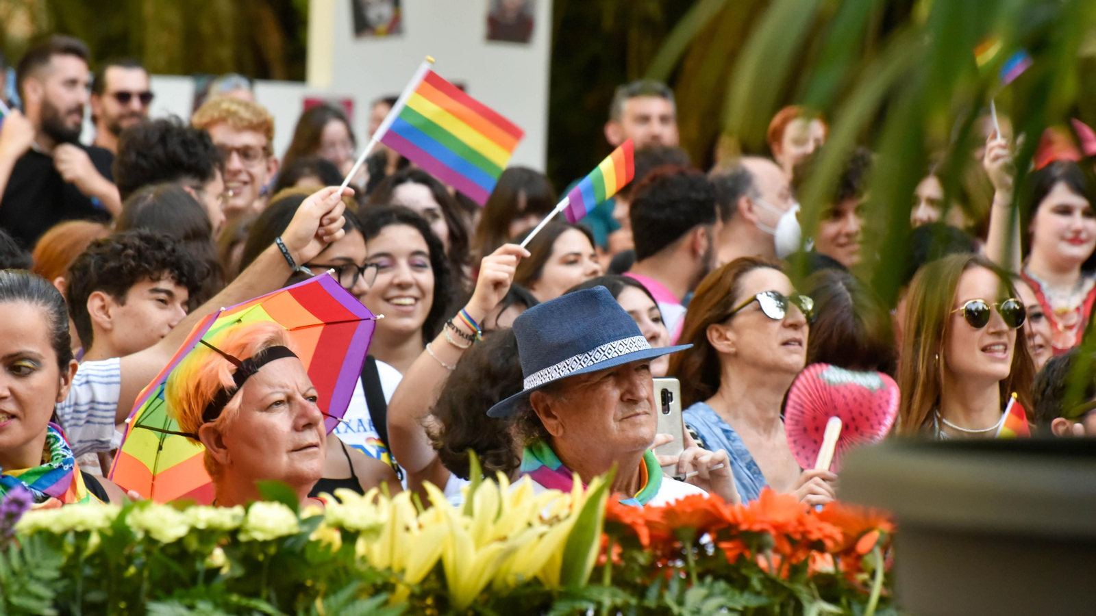 Fotos de la celebración del Orgullo LGTBI en Algeciras con Manolita Chen