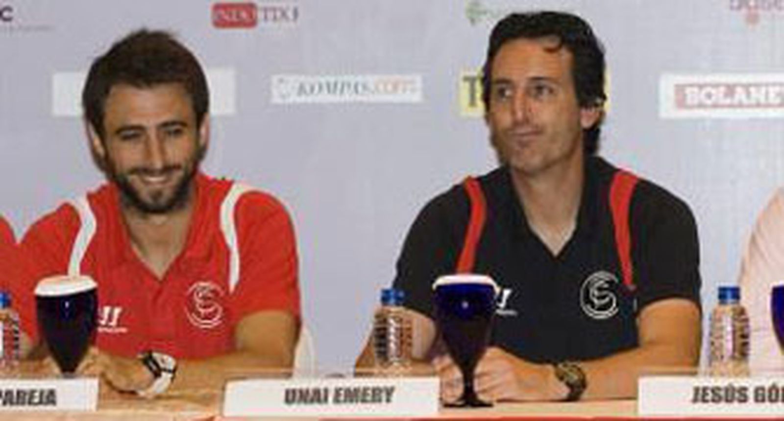 Emery saca pecho de su Sevilla en Yakarta