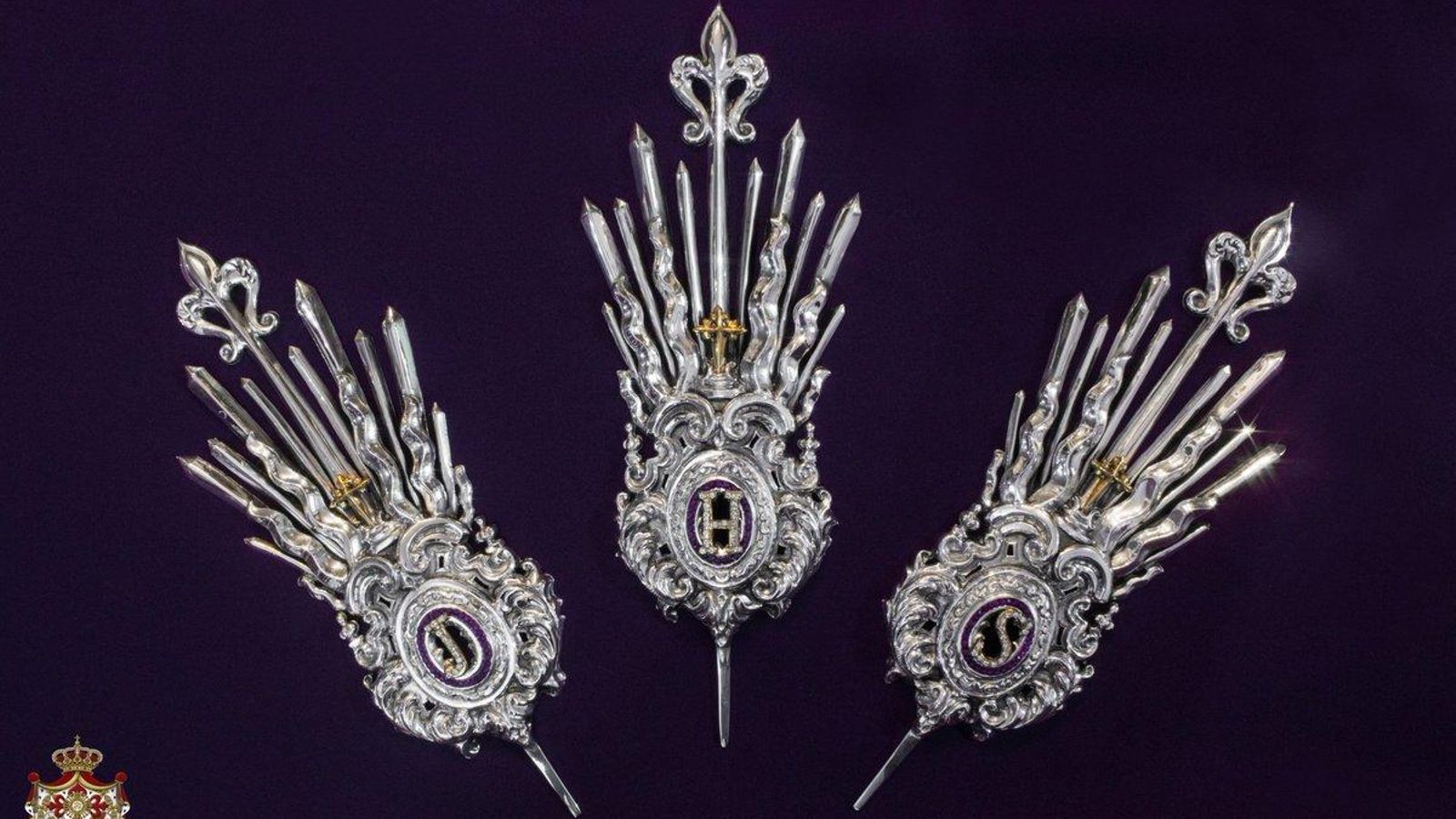 Potencias de plata que estrenará el Cristo de la Exaltación.