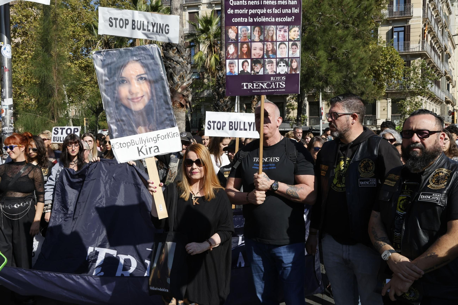 Las manifestaciones estudiantiles alzan su voz contra el 'bullying' a lo largo y ancho de España