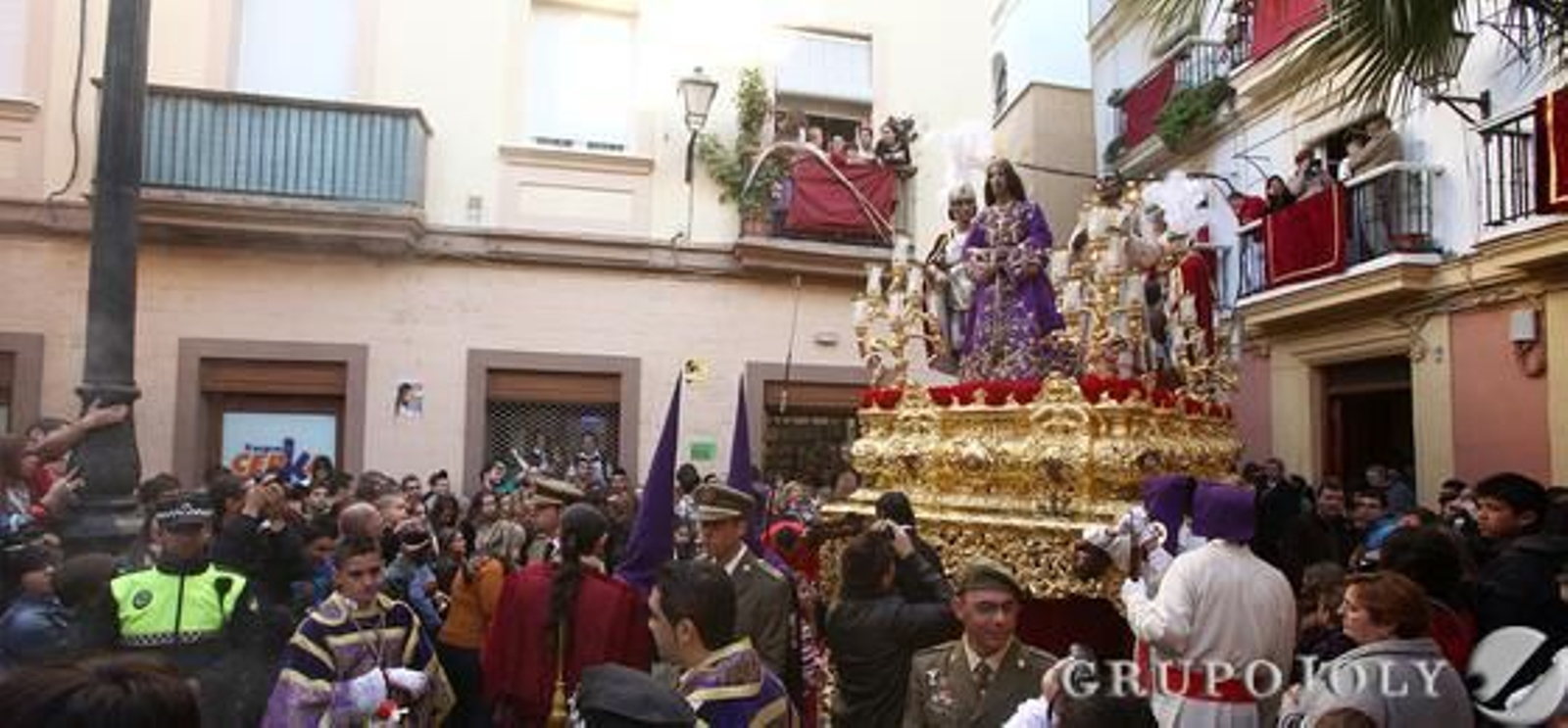 Venerable, Mercedaria y Lasaliana Cofradía de Penitencia de Nuestro Padre Jesús de la Sentencia y Nuestra Señora del Buen Fin. 

Foto: Jesus Marin