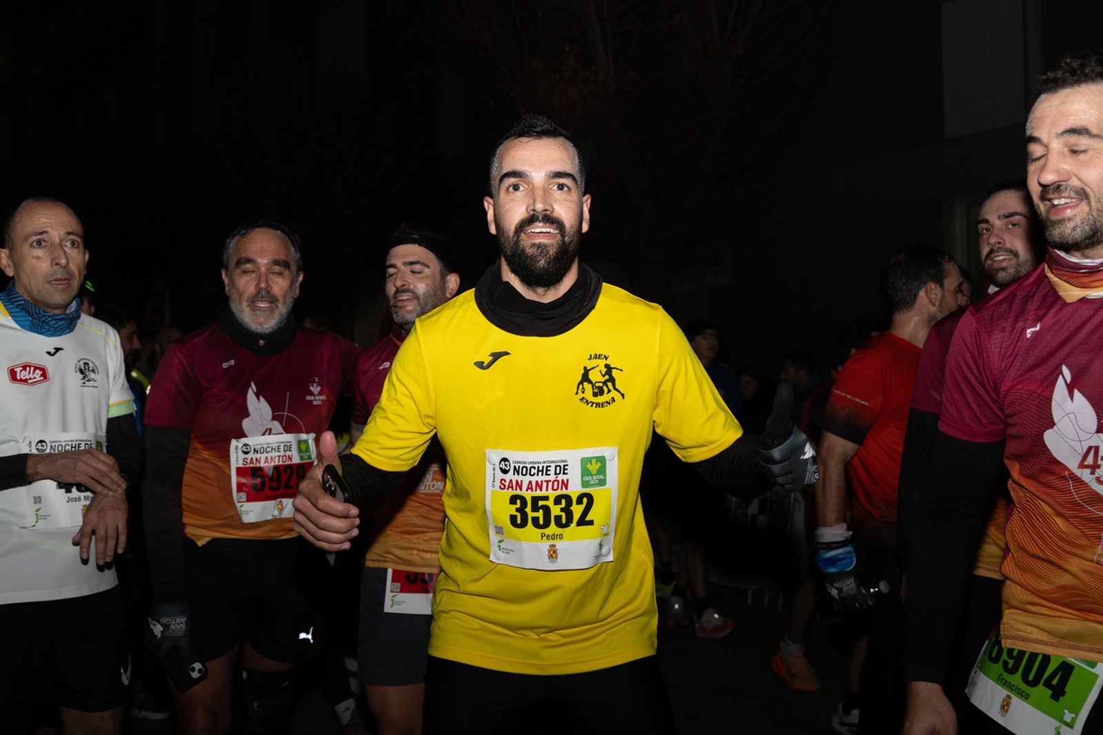 En imágenes: búscate en tu llegada a meta de la Carrera de San Antón 2026 (II)