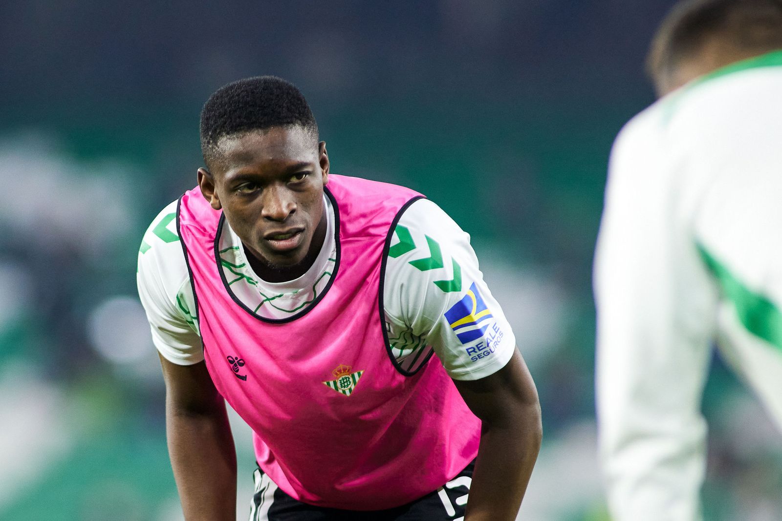 Luiz Henrique, en el calentamiento previo de un encuentro en el Benito Villamarín.