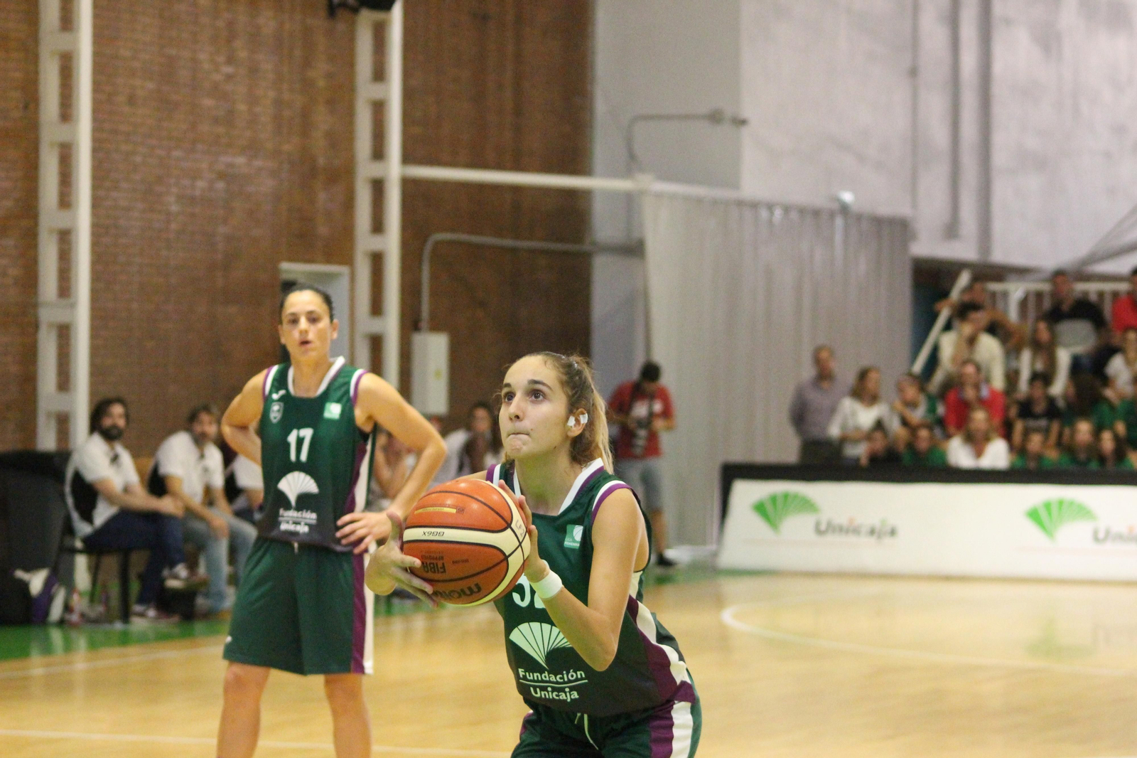 Las fotos del Unicaja Femenino-Sant Adrià