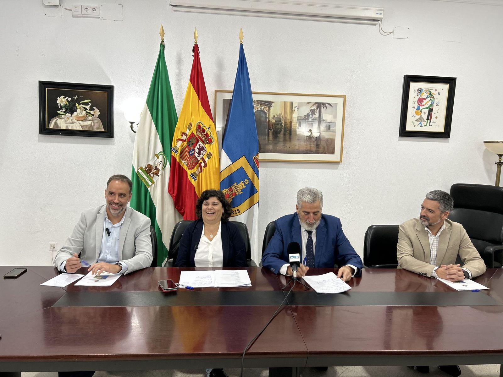Los alcaldes de Trebujena, Sanlúcar, Chipiona y Rota en una de las reuniones mantenidas en el presente  mandato.