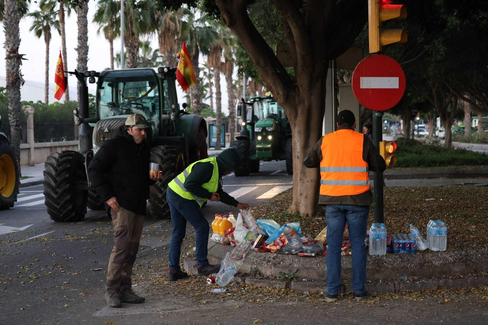 Las fotos de la segunda jornada de protesta de los agricultores de Málaga Las fotos de la segunda jornada de protesta de los agricultores de Málaga