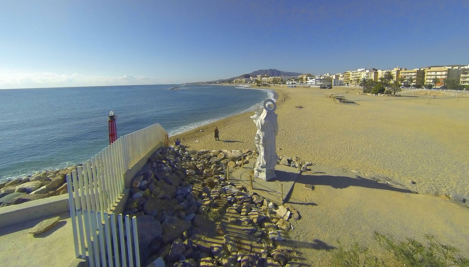 Garrucha: centro pesquero, comercial y turístico