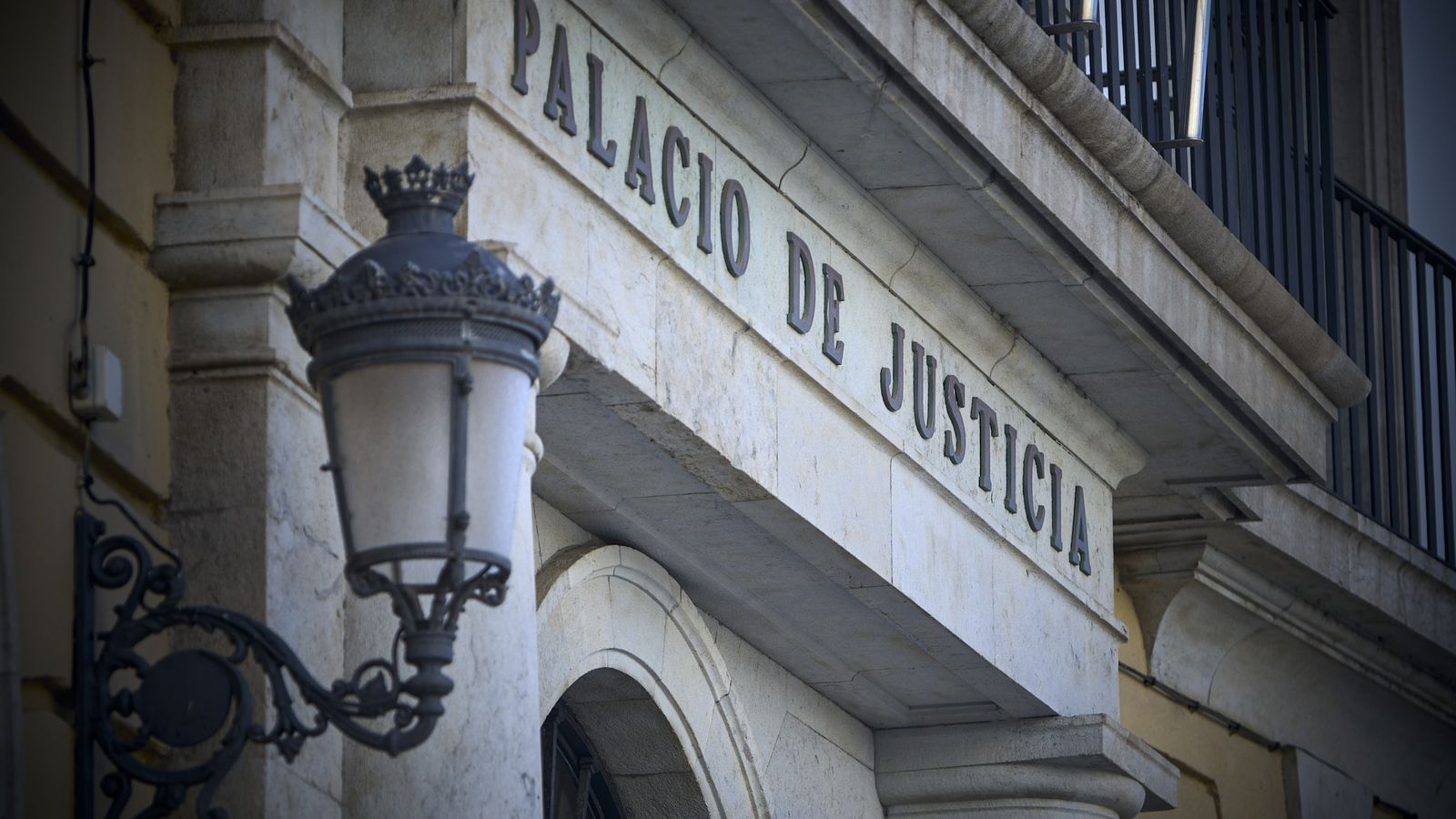 Detalle de la Audiencia Provincial de Cádiz.