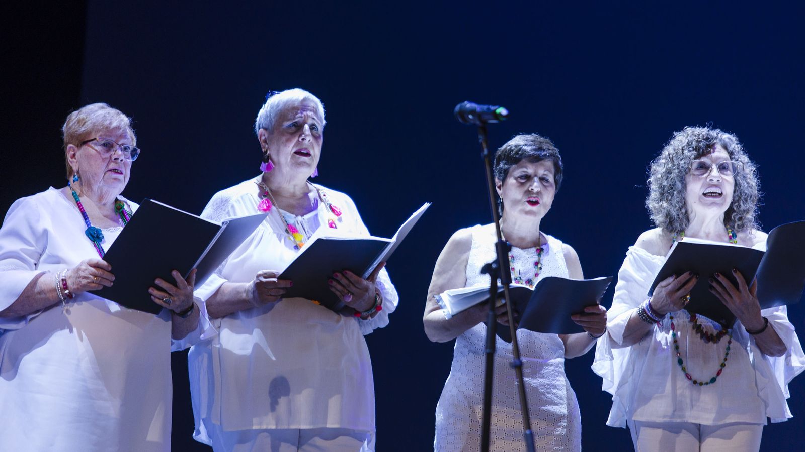 Actuación de un coro.