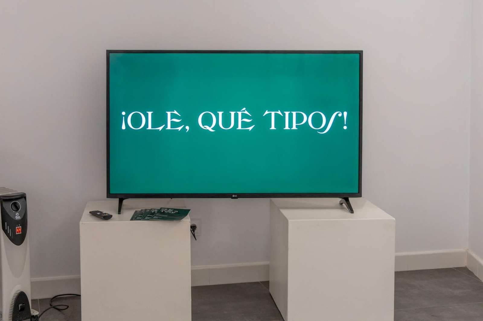 Todo lo que siempre quisiste saber sobre la tipografía andaluza en esta exposición de Carlos Campos que puedes ver en la Escuela de Arte José Nogué