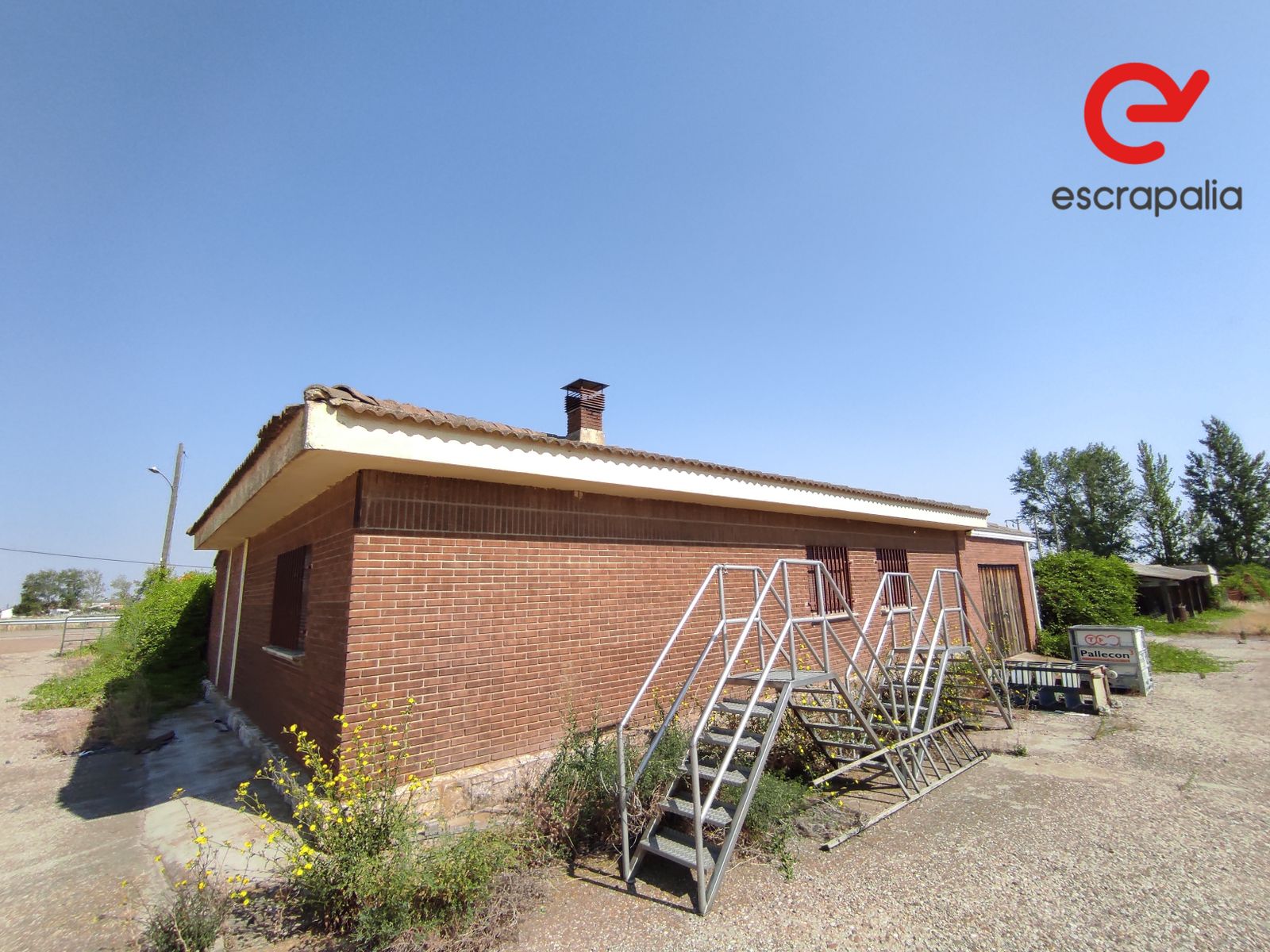 La granja de 43.000 metros cuadrados a subasta por 1 euro