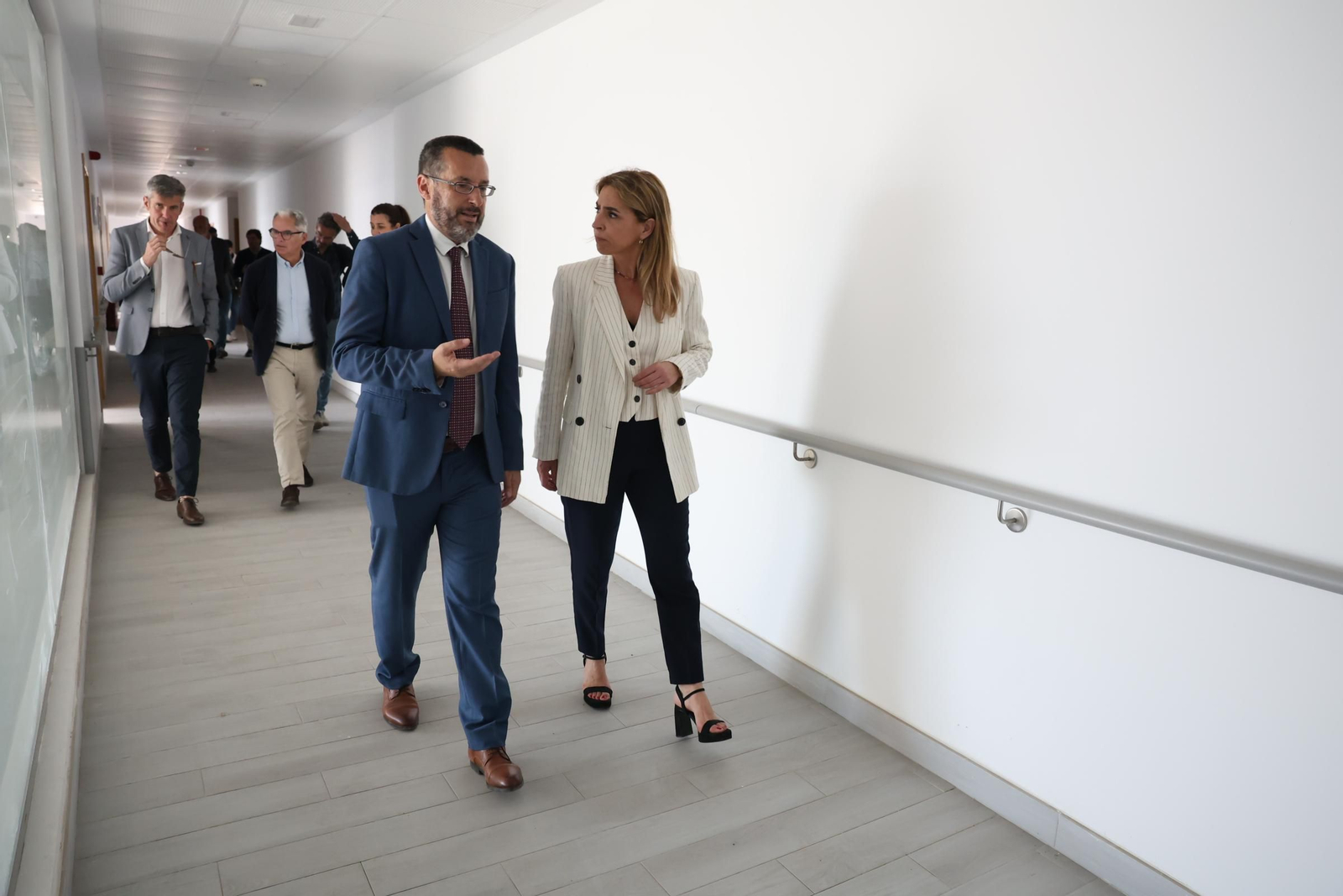 Almudena Martinez y Juan Franco en la residencia de Santa Margarita