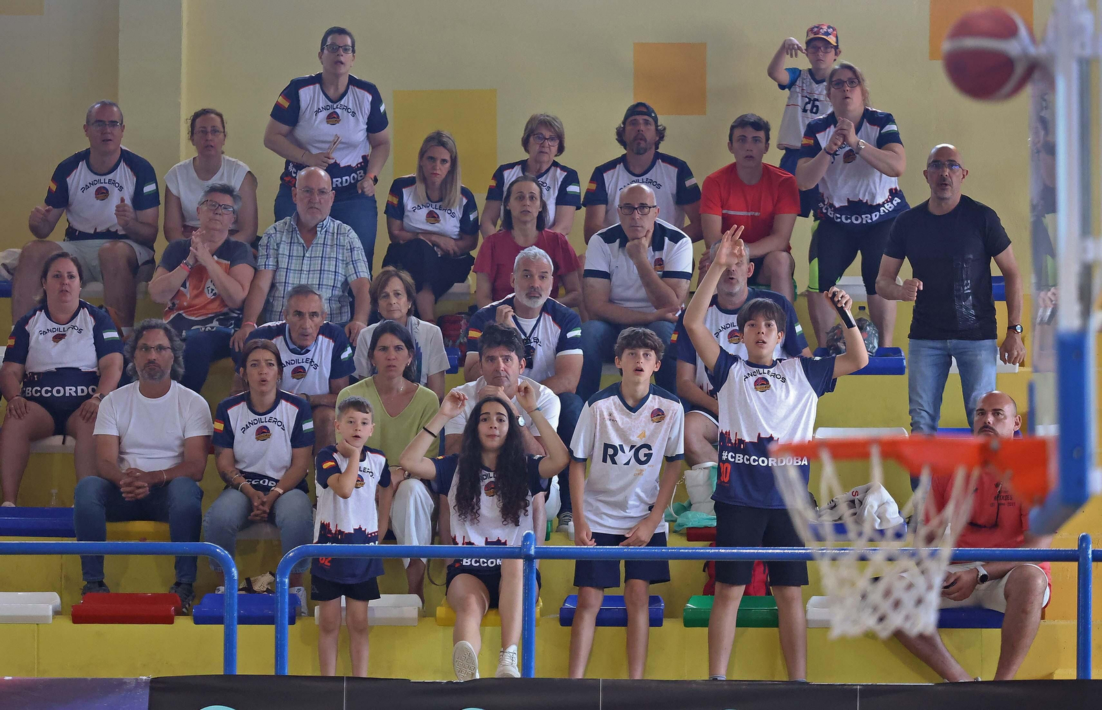 Fotos de la final del Cadeba minibasket masculino en La Línea