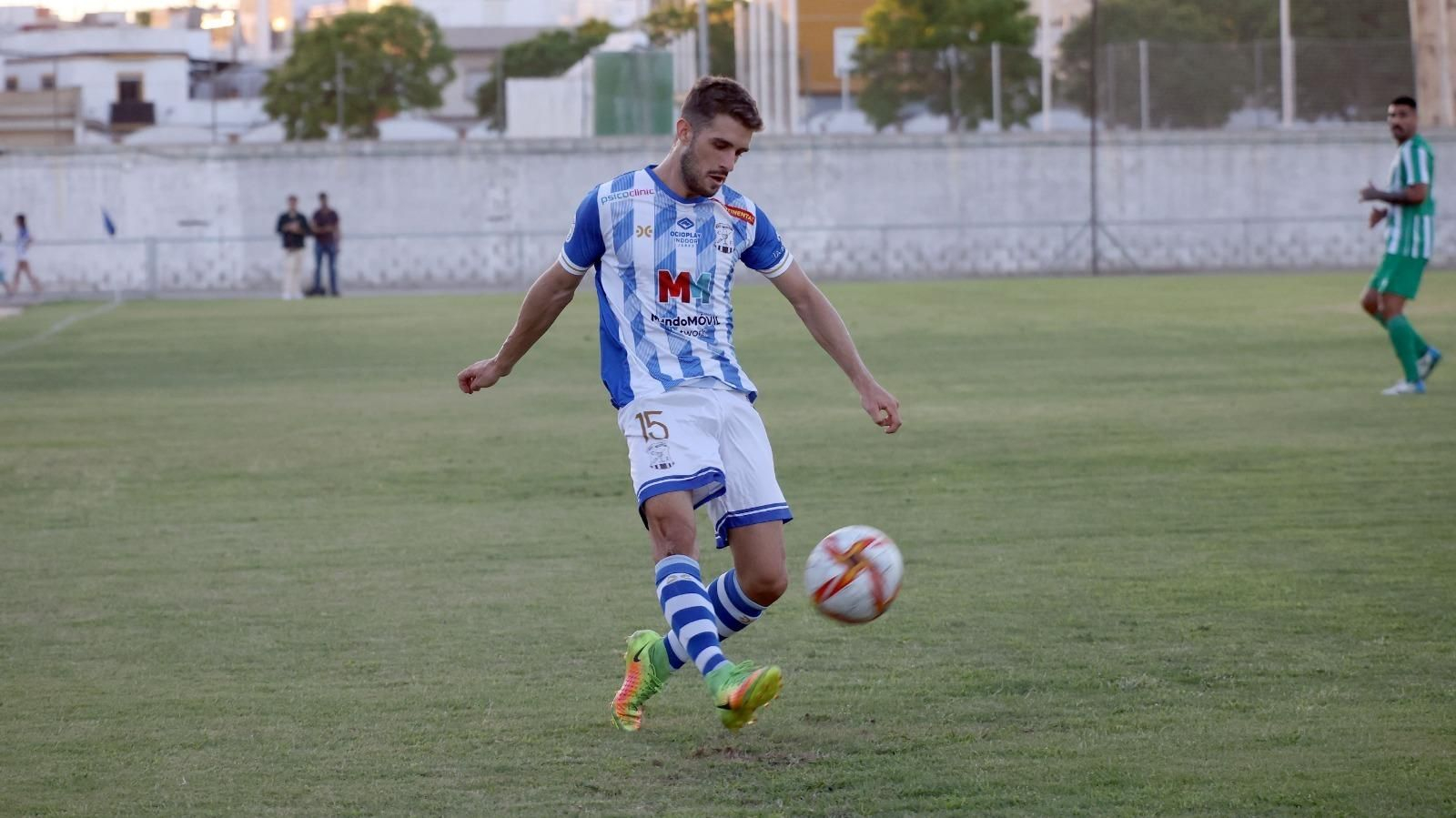 Imágenes del Memorial Pedro Garrido entre Jerez Industrial y Atlético Sanluqueño