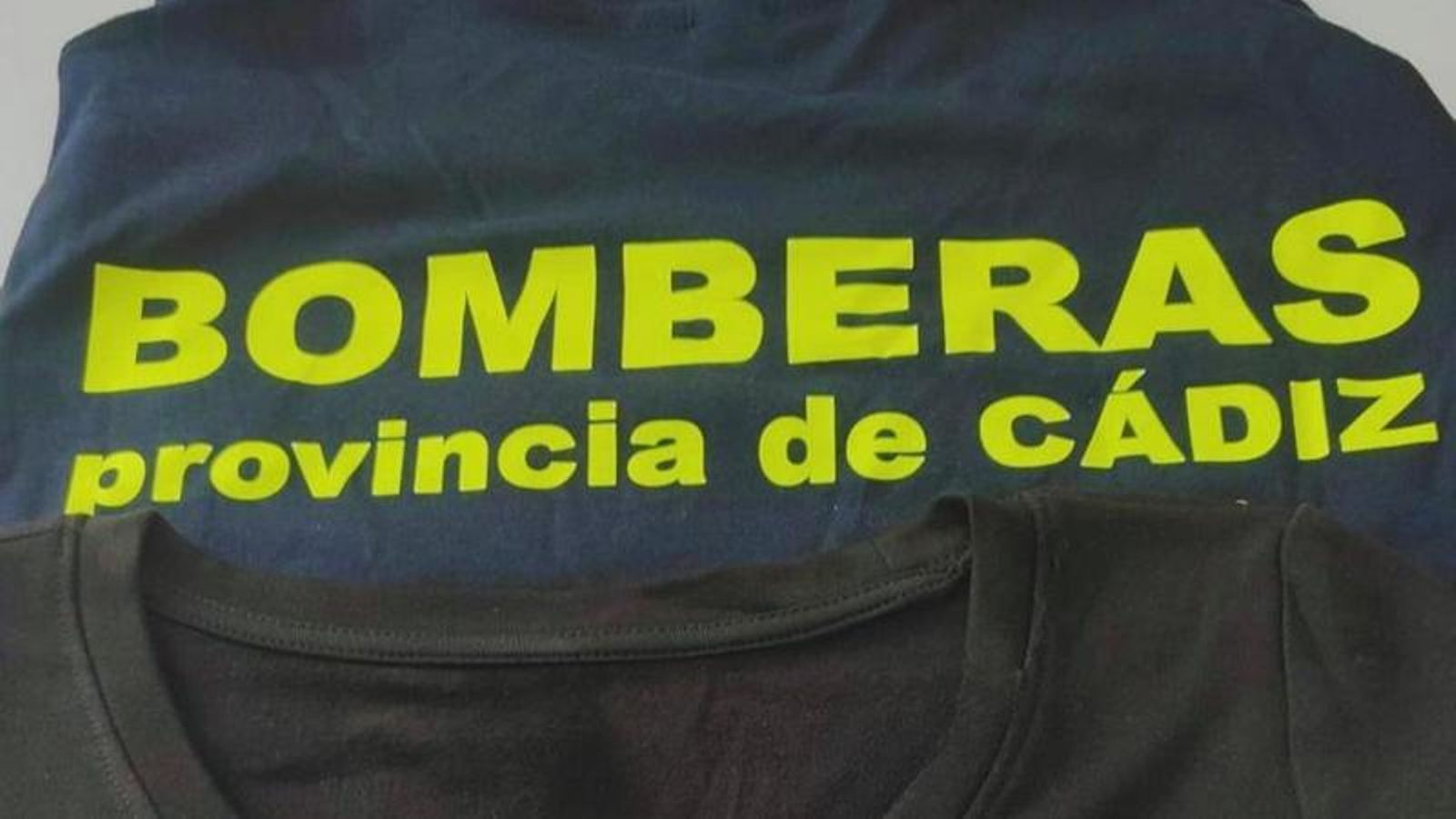Uniformes del Consorcio de Bomberos de Cádiz en femenino. Uniformes del Consorcio de Bomberos de Cádiz en femenino.