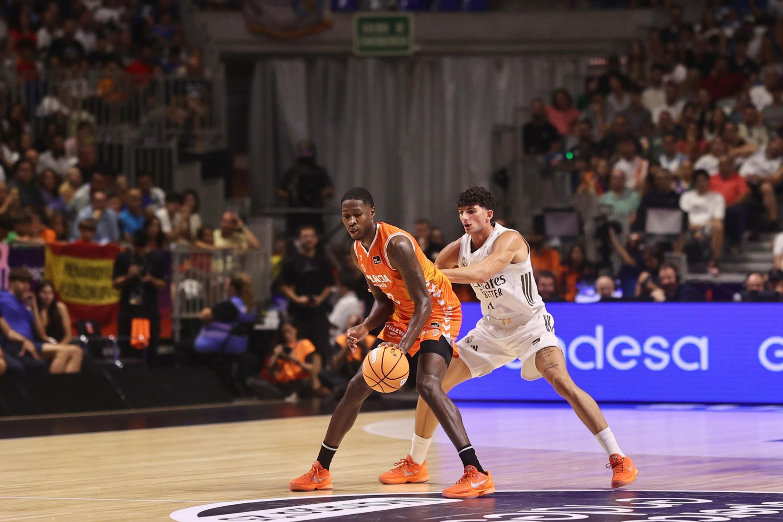Las fotos del Real Madrid-Valencia Basket, final de la Supercopa