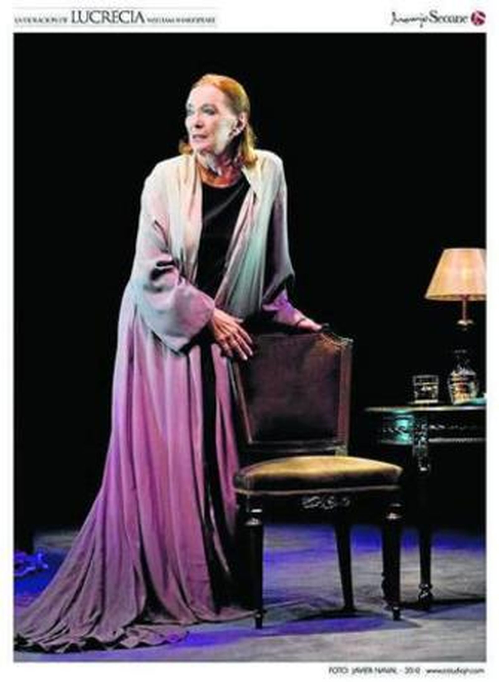 Nuria Espert, en una escena de  'La violación de Lucrecia'.