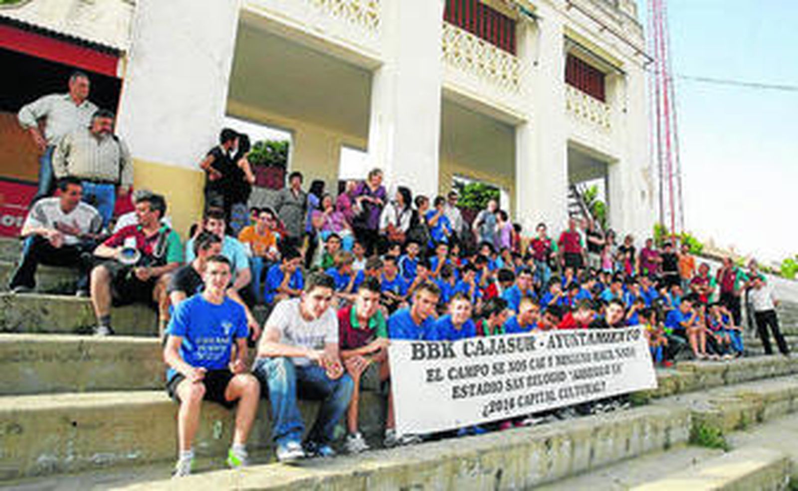 Protesta organizada por el estado del Fray Albino.