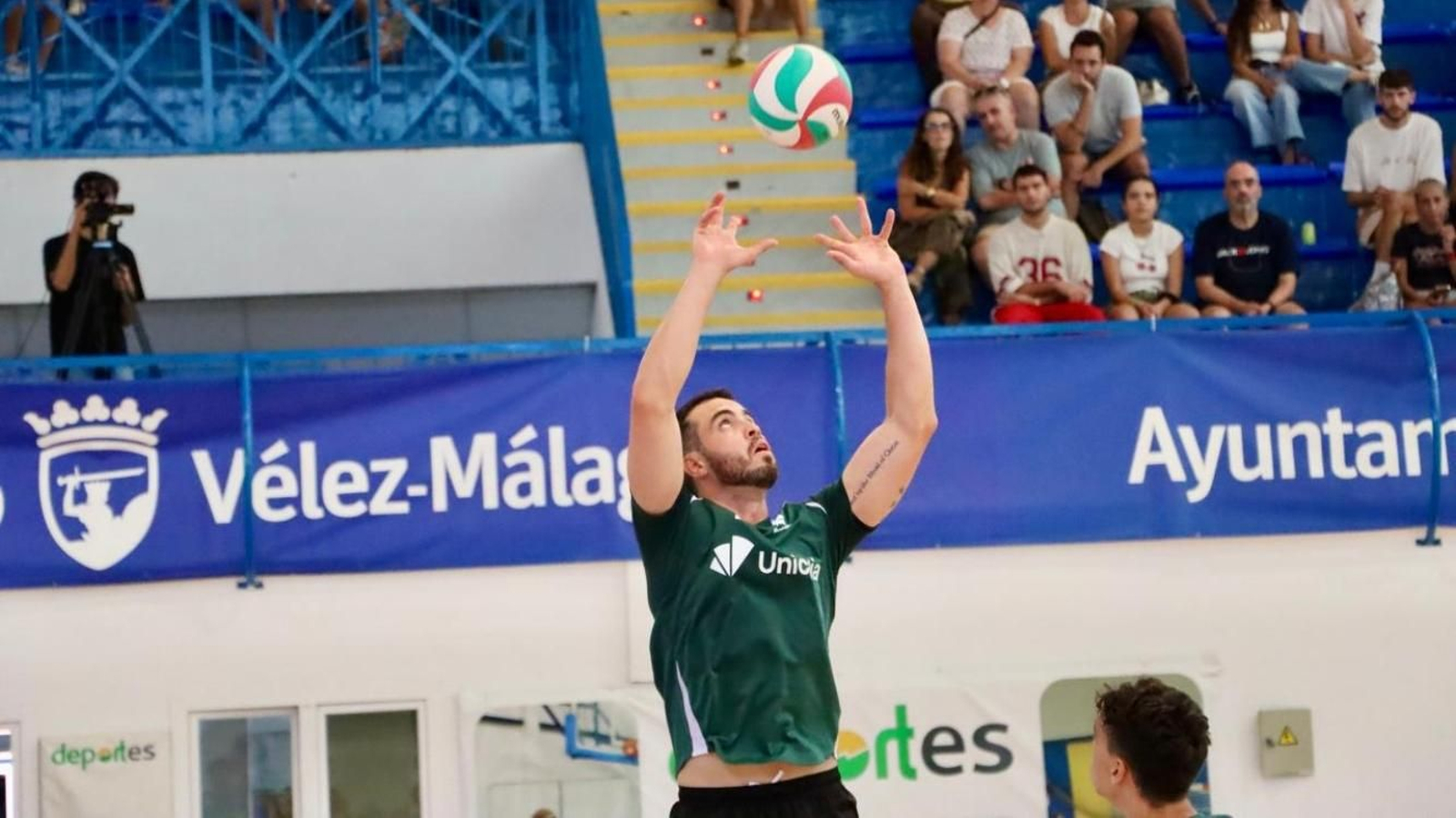 El colocador brasileño participó en el triunfo ahorrador en la Copa de Andalucía.