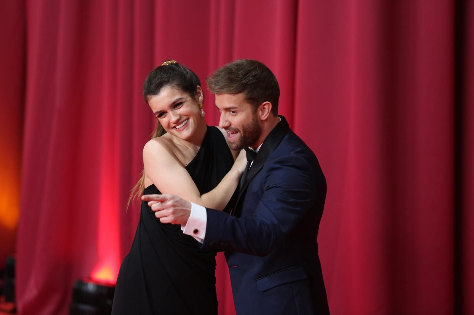 Pablo Alborán y Amaia en los Goya 2020 en Málaga.