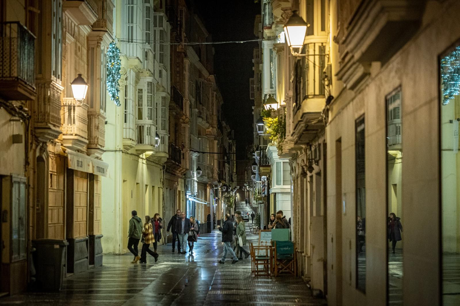 Las luces de Navidad en Cádiz, en imágenes