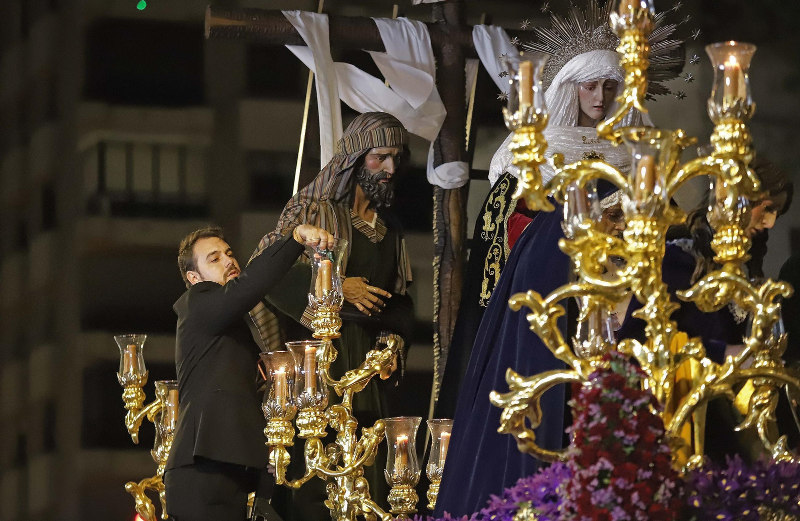 Fotos del Viernes Santo en Algeciras: Santo Entierro, Misericordia y Sagrada Mortaja