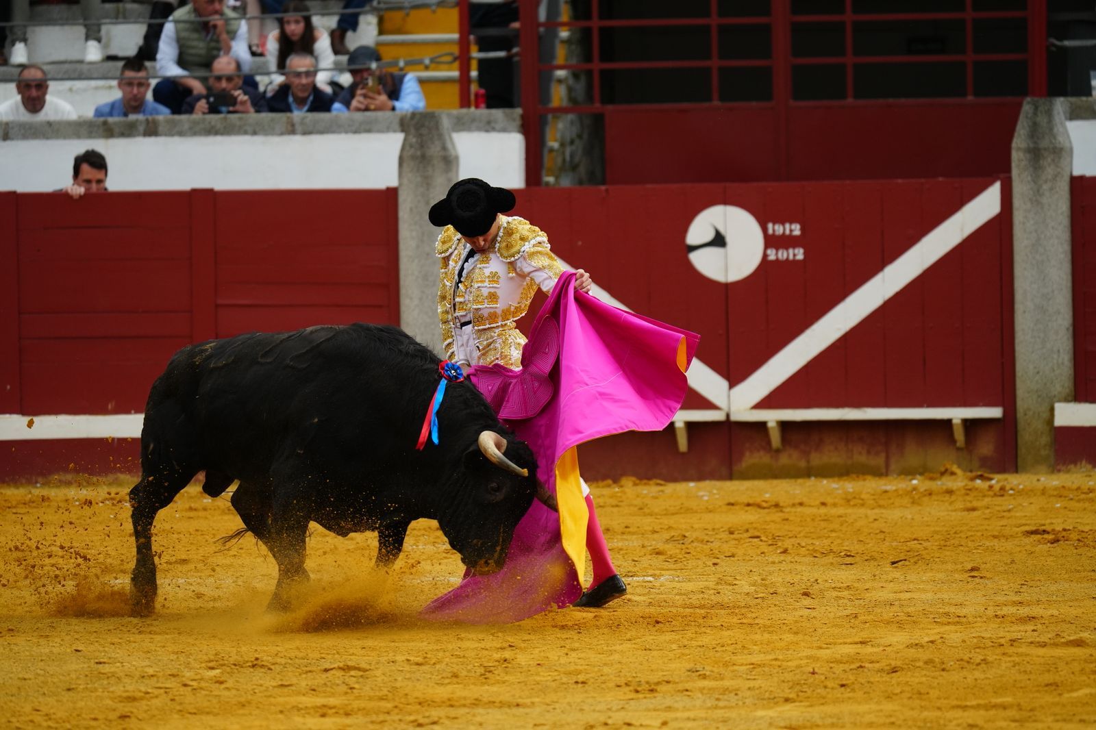 La corrida de primavera con Talavante, Pablo Aguado y Juan Ortega en Pozoblanco, en imágenes