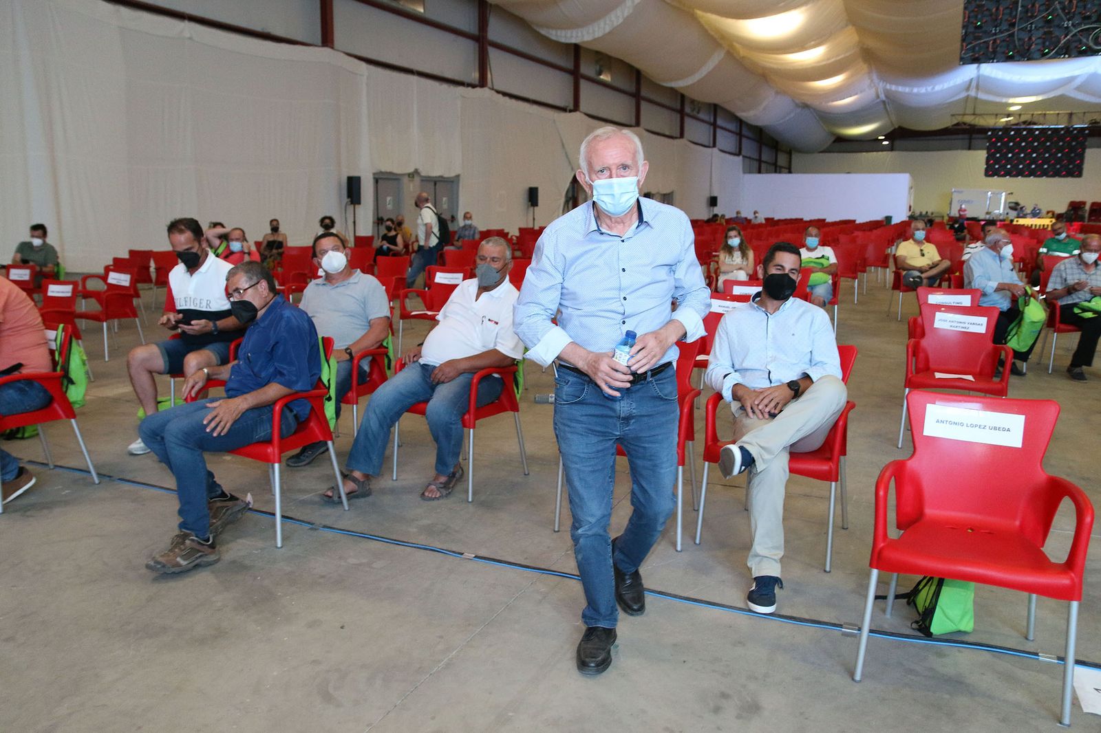 Los agricultores nijareños le dan su confianza a Antonio López
