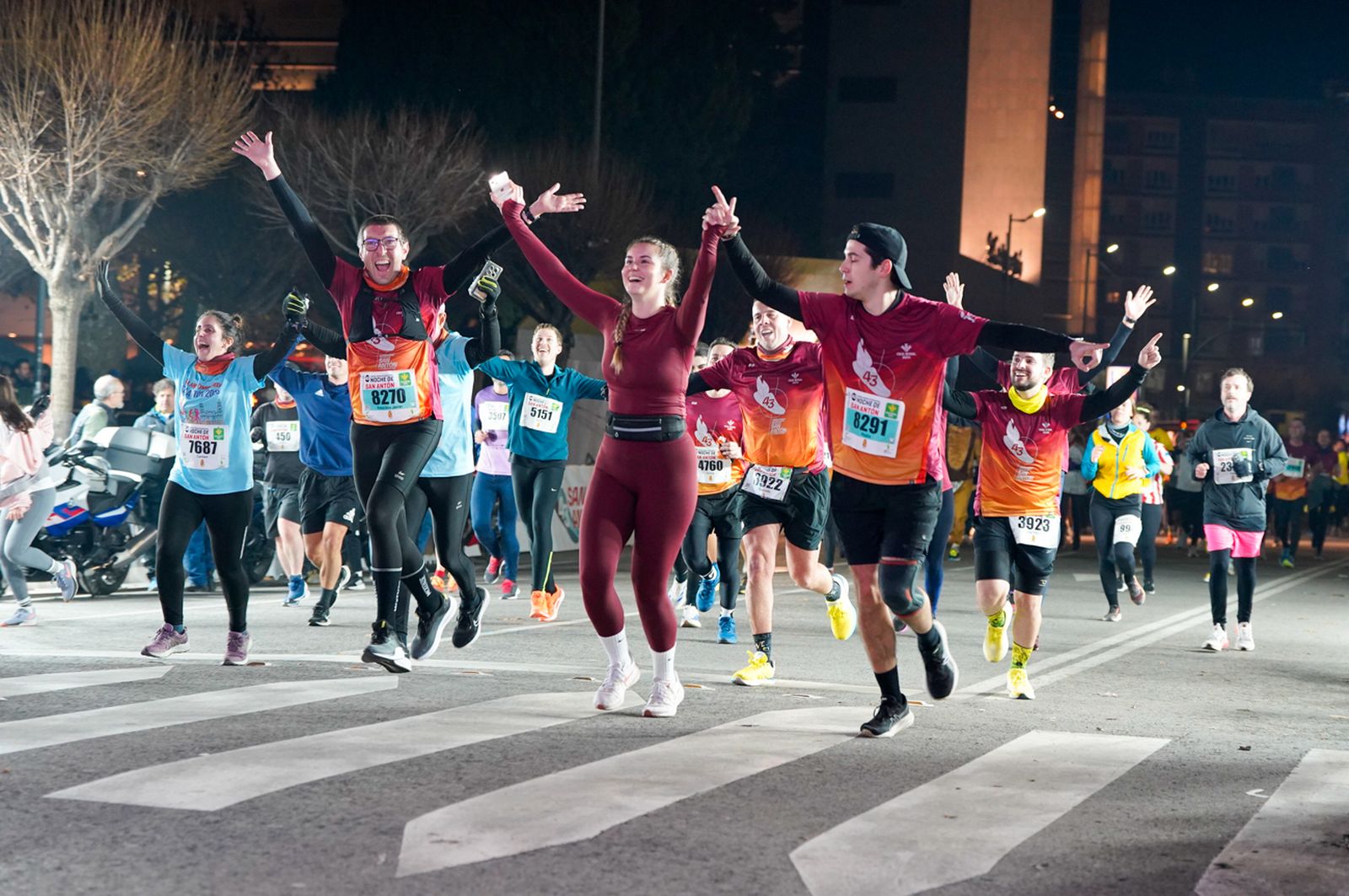 En imágenes: búscate en tu llegada a meta de la Carrera de San Antón 2026 (1)